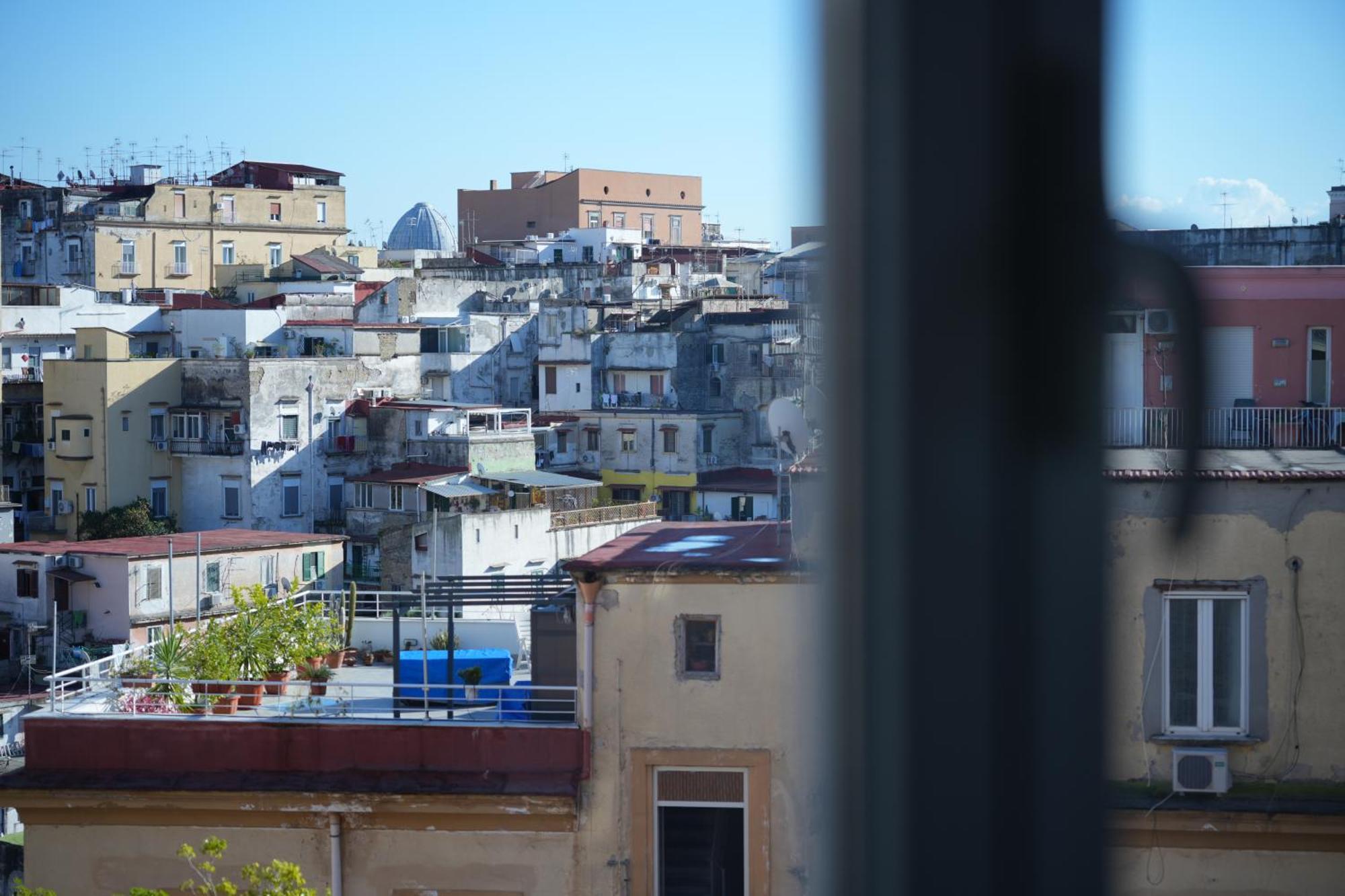 Panorama Vesuvius Affittacamere Guesthouse With Lift Near To Subway In Napoli Center Exteriör bild